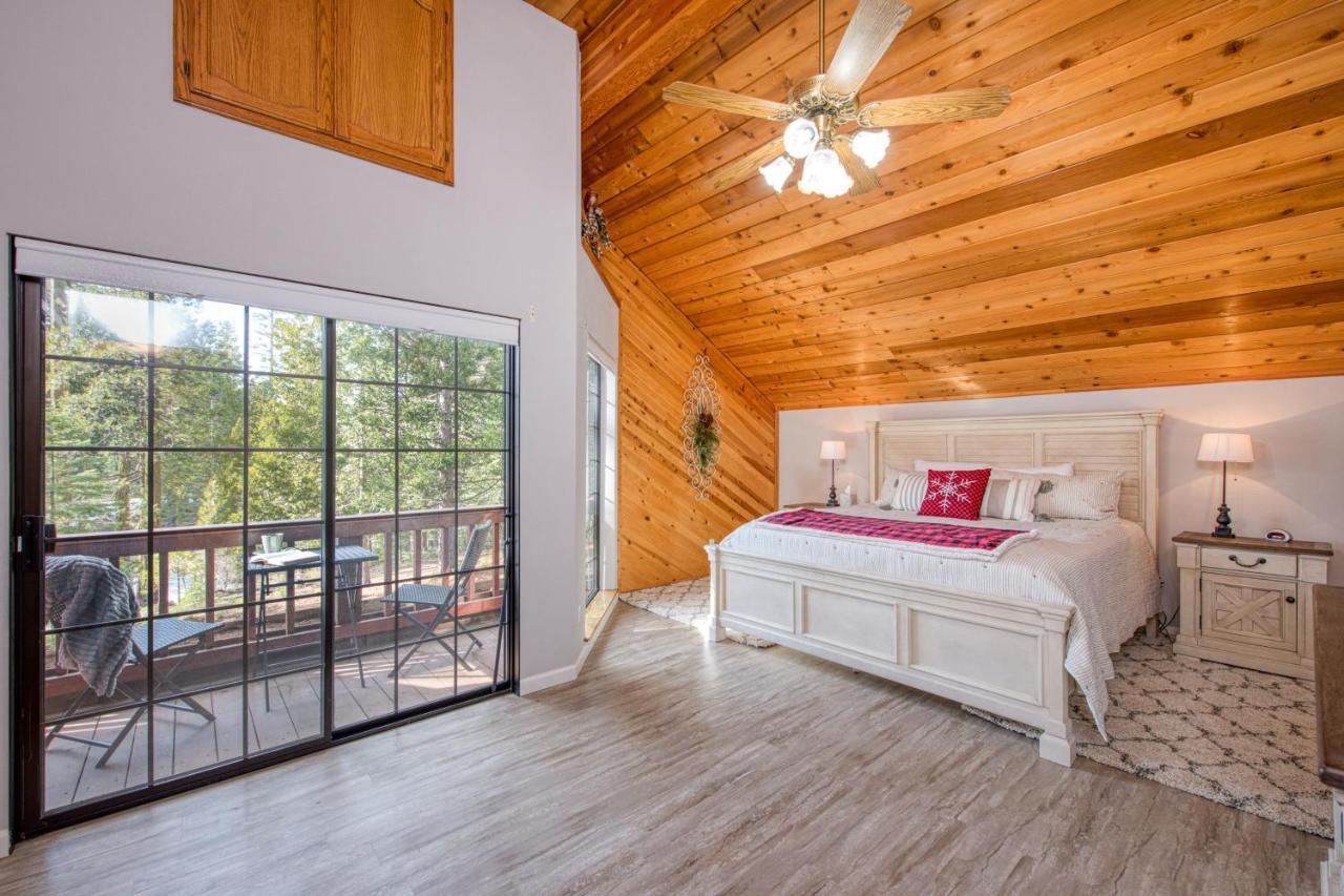 Apple Blossom Lodge シェイバー・レイク エクステリア 写真