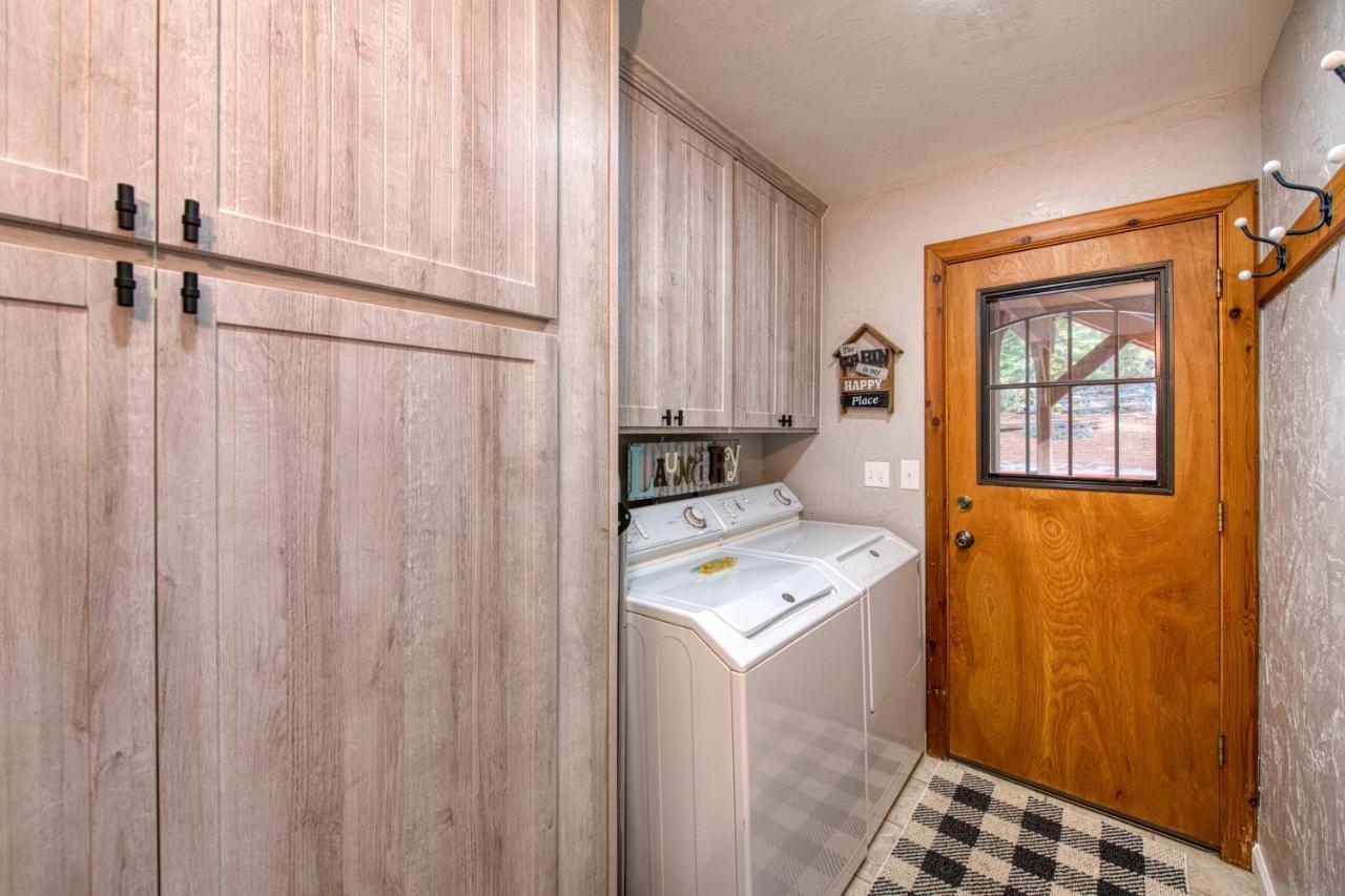 Apple Blossom Lodge シェイバー・レイク エクステリア 写真